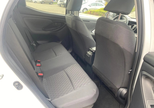 Toyota Yaris cena 84500 przebieg: 26353, rok produkcji 2021 z Kalisz małe 497